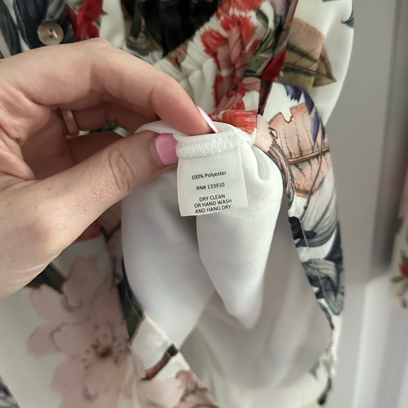 NWOT Red Rocks Romper - Picture 8 of 9